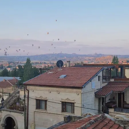 King Solomon Palace Bed and breakfast *