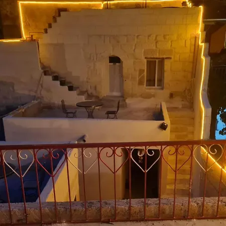 ベッド・アンド・ブレックファスト King Solomon Palace