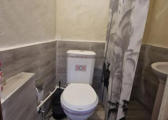 Alojamento de Acomodação e Pequeno-almoço King Solomon Palace *